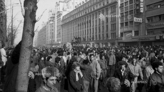 Ziua de 22 decembrie a fost ziua în care românii au ieşit pe străzi împotriva regimului lui Nicolae Ceauşescu