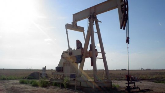 Preţul petrolului a crescut după anunţul introducerii unui plafon de 60 de dolari barilul la petrolul rusesc