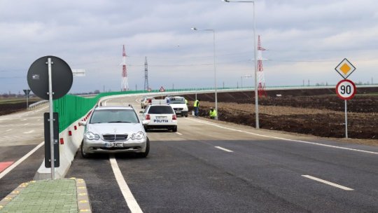 Trei loturi ale autostrăzii Moldova, adjudecate de contructori din România
