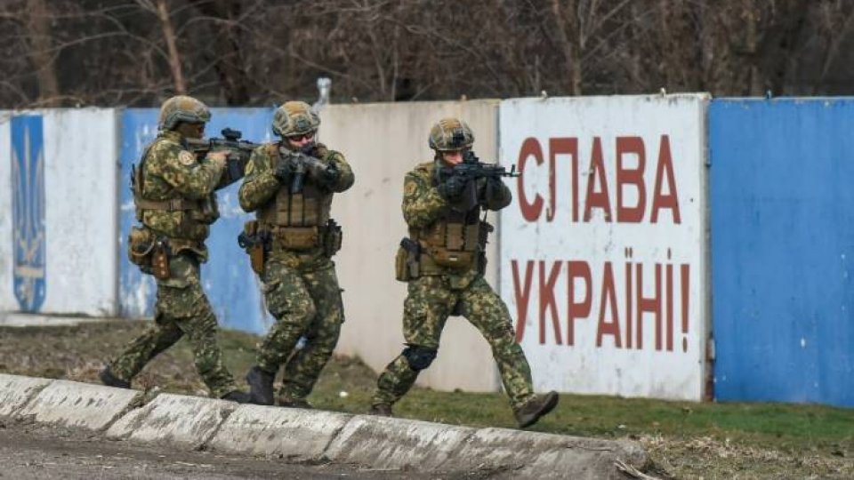 Zelenski: armata rusă va încerca să ocupe capitala Kiev în această noapte