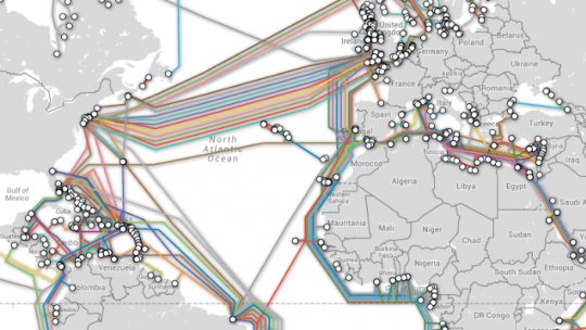 Rusia "ar putea tăia legăturile de internet dintre America şi Europa"