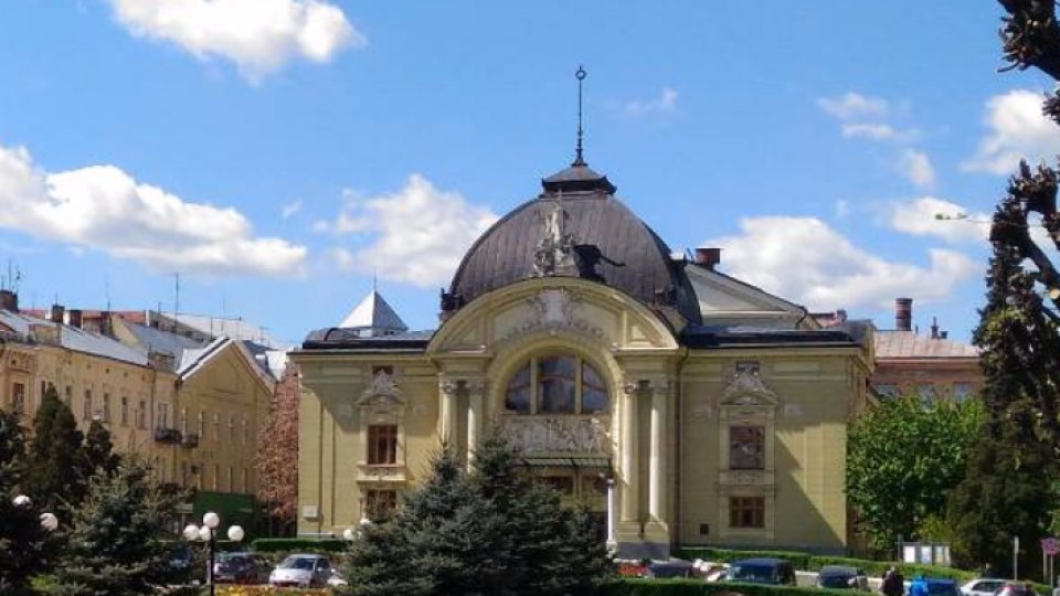 Alarmele din Cernăuți au sunat de câteva ori noaptea trecută