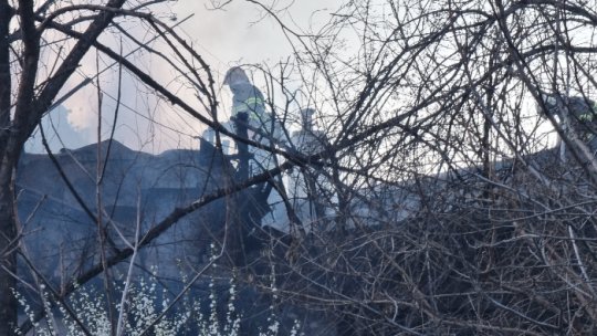 incendiu la câteva case din zona Radiodifuziunii Române, din Bucureşti