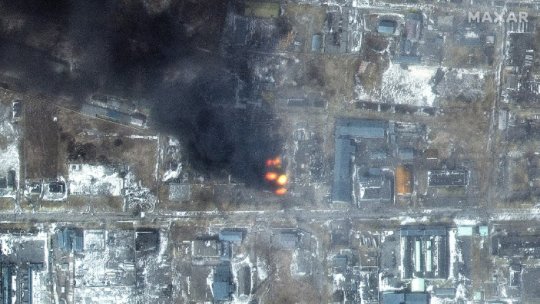 "Mariupol a fost ars din temelii de trupele ruse"
