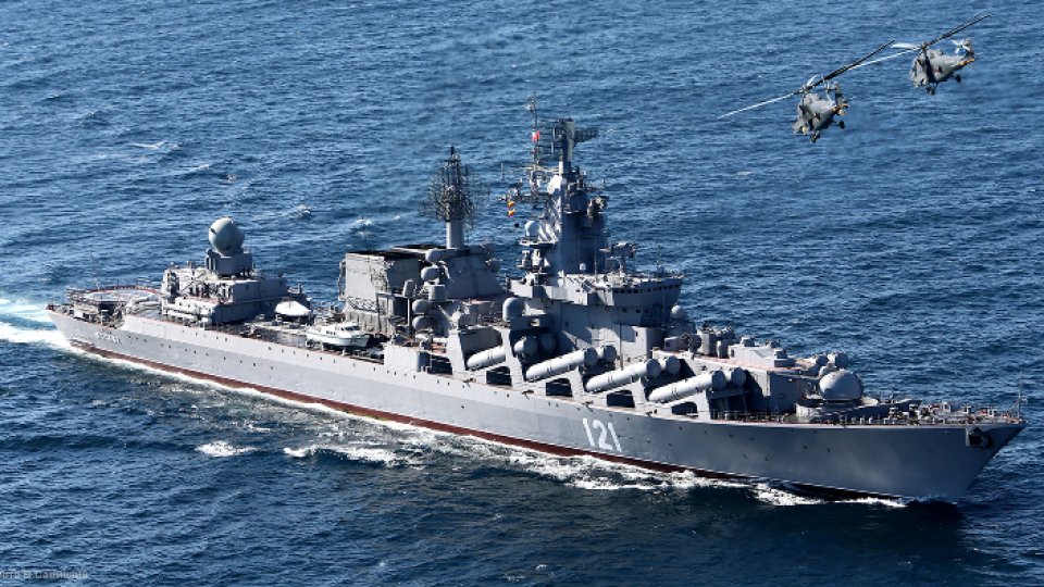 Nava amiral a flotei ruse a Mării Negre "a fost serios avariată"