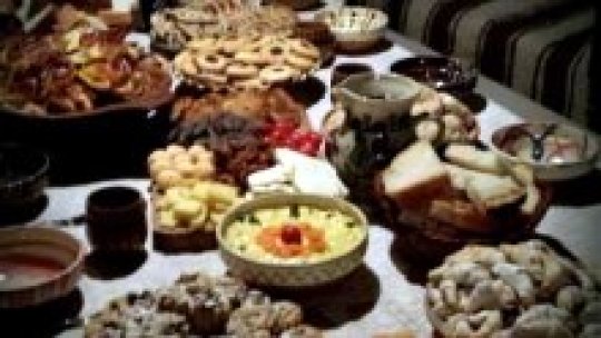 Alimentele de pe masa de Paşte pot conţine până la 152 de E-uri