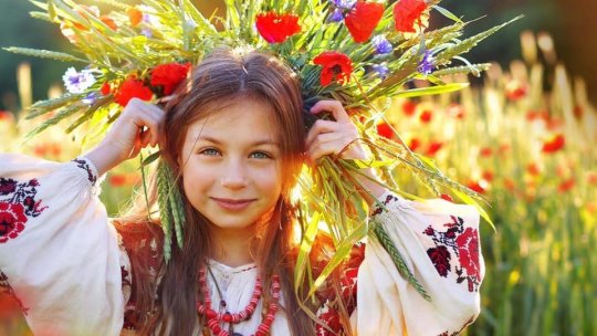 Ziua mondială a cămăşii tradiţionale ucrainene