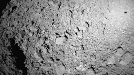Elemente esențiale vieții, găsite pe un asteroid