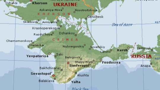 Ucraina ameninţă să distrugă podul făcut de ruşi peste Strâmtoarea Kerci