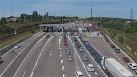 Circulaţie reluată la podul Brăneşti pe Autostrada Soarelui