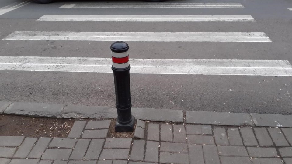 Bucureşti: 150 treceri de pietoni nesemaforizate vor fi semnalizate luminos