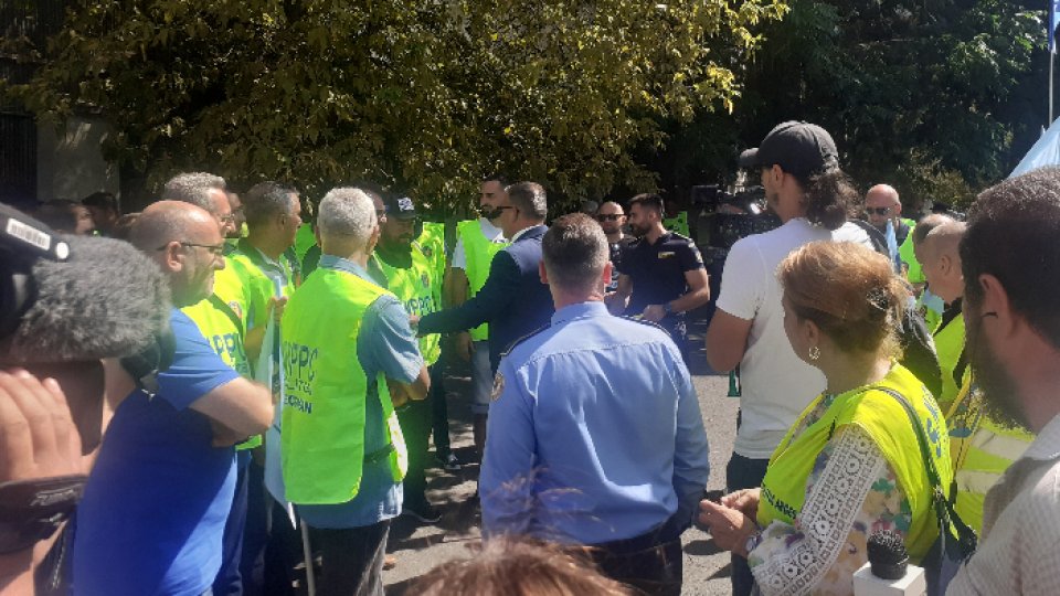 Protest al sindicatelor din poliţie