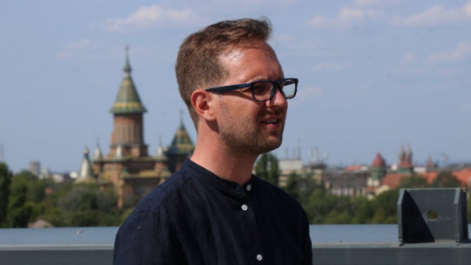 Dominic Fritz: „Prețuri halucinante la curent, guvernul nu acționează”