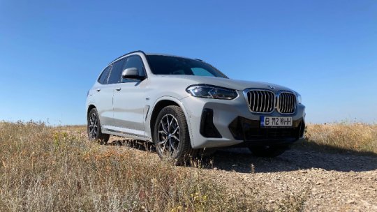 Probă de Drum – BMW X3 30e