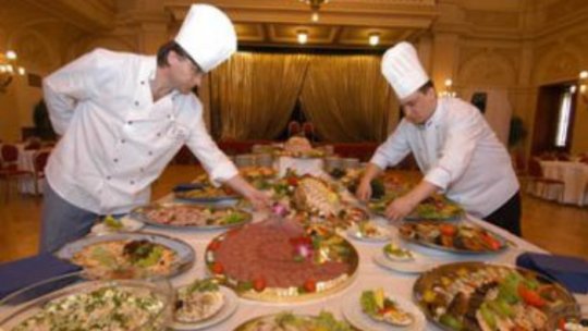 Risipă alimentară în 73% dintre restaurantele din România