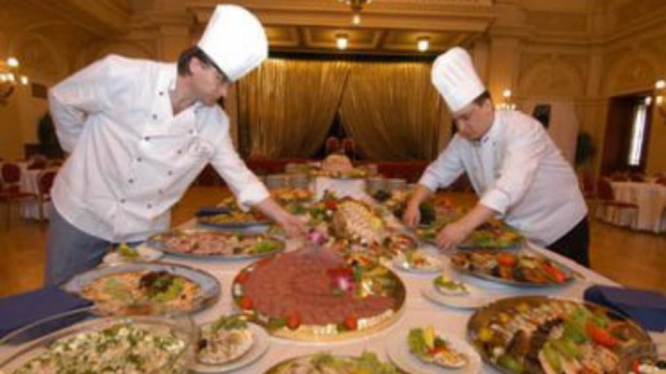 Risipă alimentară în 73% dintre restaurantele din România