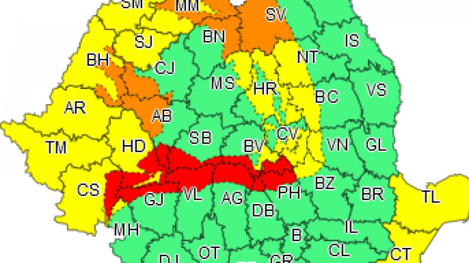 ANM: Cod roşu de viscol puternic în Carpaţii Meridionali și Cod portocaliu de vânt şi ploi în Munţii Apuseni şi Carpaţii Orientali