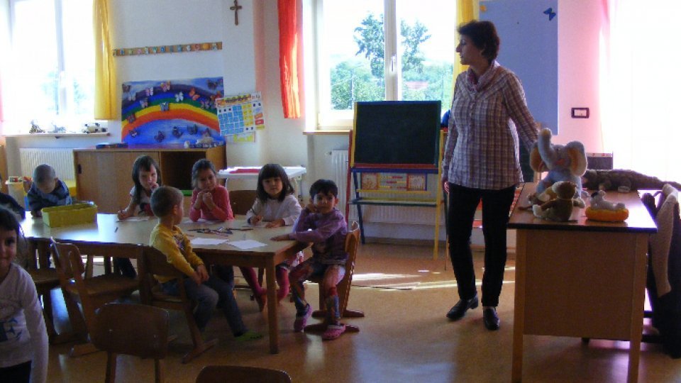 Construirea de centre de zi prin PNRR, pentru cazurile de copii abandonaţi