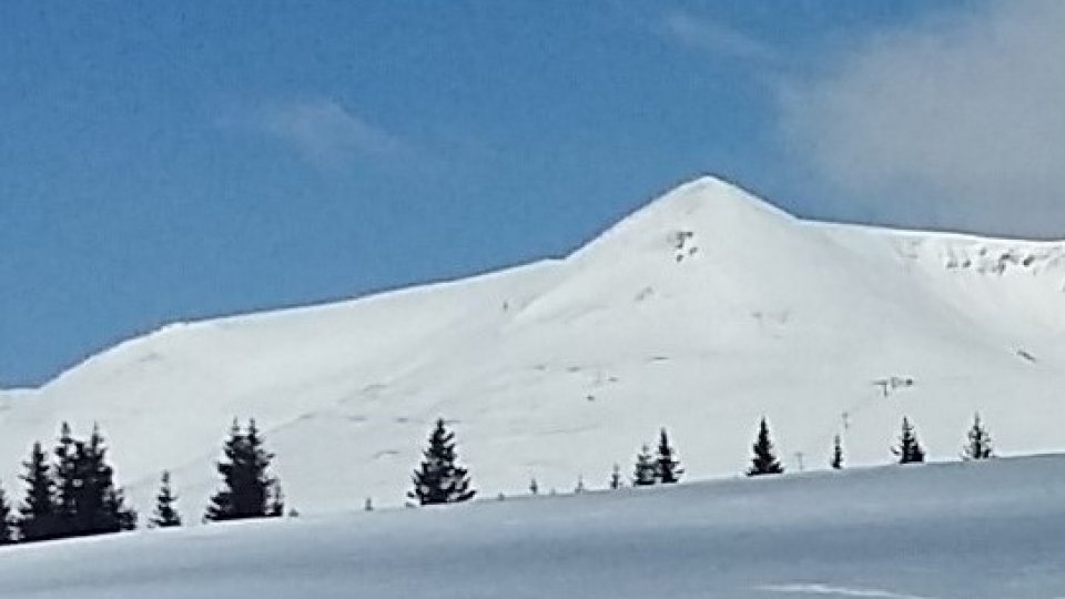 Carpații Meridionali: risc însemnat de avalanșe în Munții Bucegi și Făgăraș