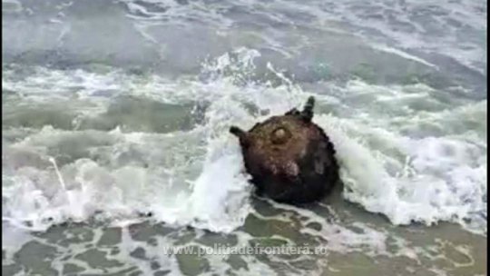 Mină marină descoperită pe plajă, în zona localității Sfântul Gheorghe (video)