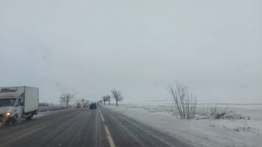 Restricții de circulație pe mai multe drumuri din țară