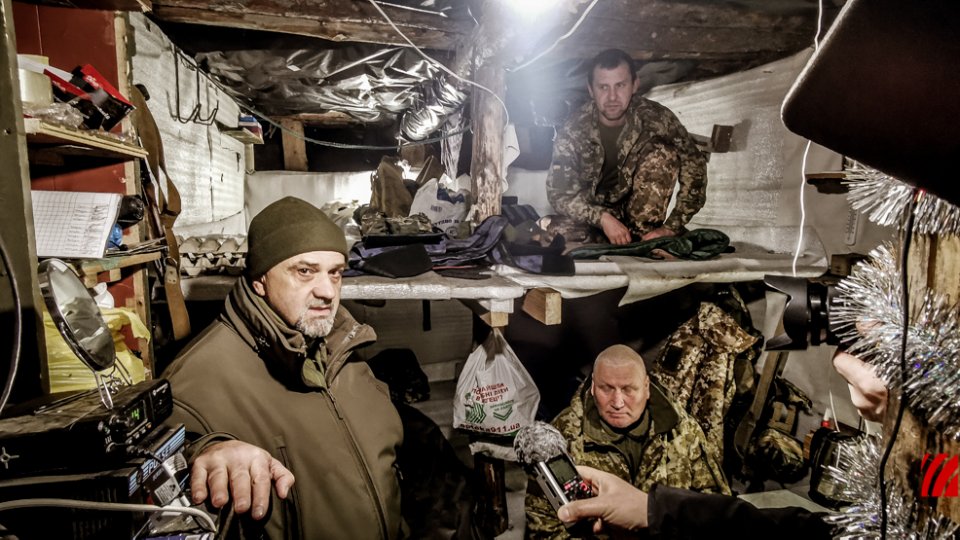Ucrainenii fac toate eforturile să se apere împotriva invaziei ruse. Viața în tranșee