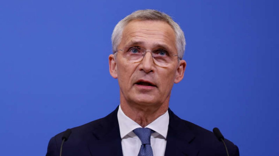 Secretarul general al NATO, Jens Stoltenberg, a lansat joi un apel către naţiunile şi organizaţiile "ostile" Israelului să nu escaladeze conflictul
