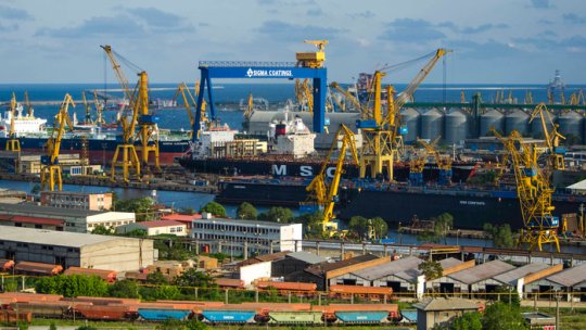 Bani de la Comisia Europeană pentru sprijinirea investițiilor în porturile maritime și interioare