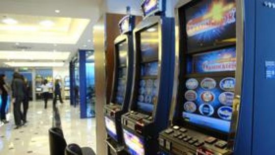 Operatorii de jocuri de noroc vor fi obligaţi să aibă sediul fiscal în România