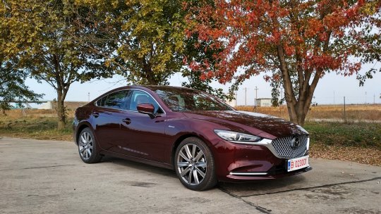 Proba de drum - Mazda 6 editie aniversara 20 ani