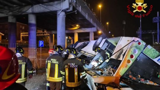 Patru români se află printre victimele accidentului de autocar din apropiere de Veneţia