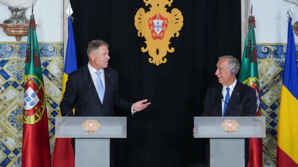 Președintele Klaus Iohannis își încheie luni vizita de stat în Portugalia
