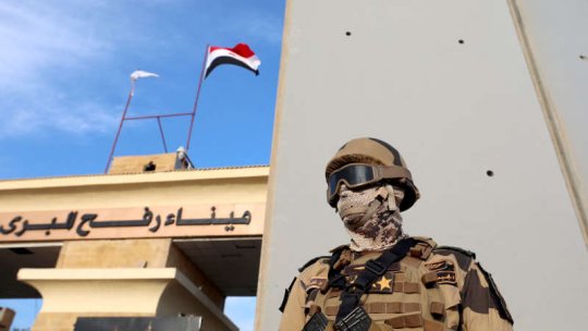 Qatarul a mediat un acord între Egipt, Israel şi Hamas, în coordonare cu SUA, care să permită ieşirea deţinătorilor de paşapoarte străine şi a unor răniţi în stare critică din Fâşia Gaza