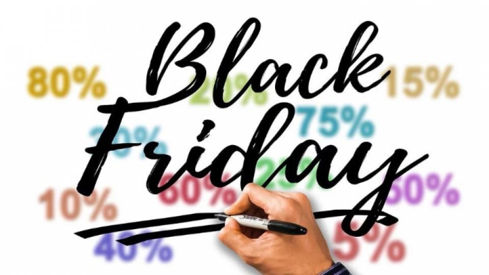 460 de milioane de lei este valoarea totală a tranzacţiilor operate de Black Friday