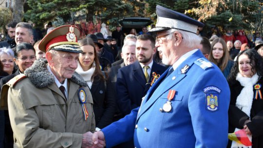 Ceremonii militare și religioase în mai multe orașe din țară, cu ocazia Zilei Veteranilor din Teatrele de Operații