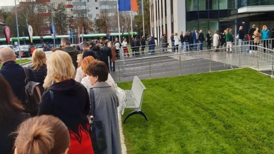 Alegeri pentru conducerea Colegiului Medicilor Stomatologi din România. Medicii s-au prezentat la vot în număr mare