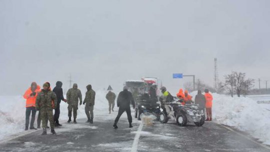 Circulație în condiții de iarnă pe unele drumuri din țară