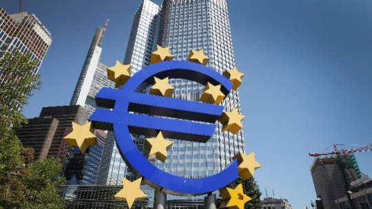 Creşterea lentă a economiei zonei euro ameninţă să amplifice riscurile la adresa stabilităţii financiare cauzate de ratele mai ridicate ale dobânzilor