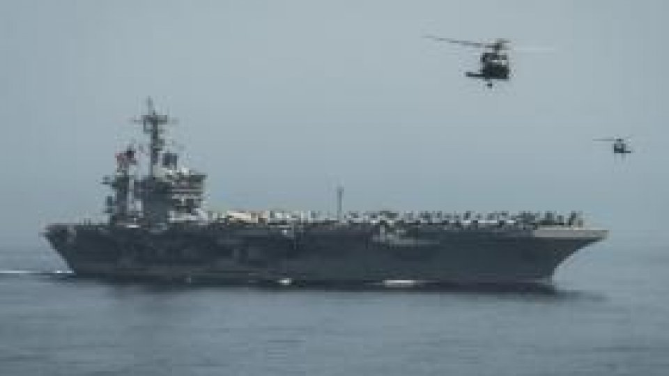 O navă de război americană i-a capturat pe militanţii care au sechestrat un petrolier în largul Yemenului