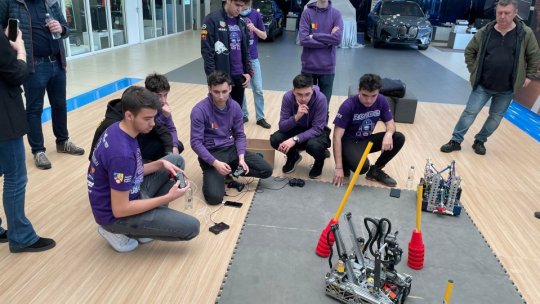 Cel mai mare concurs de robotică din Europa începe la Bucureşti