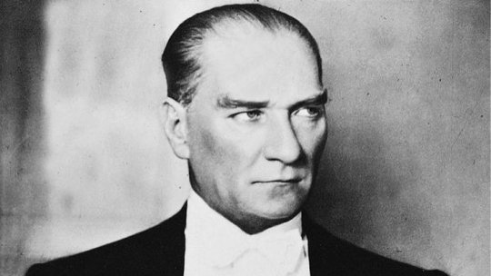 A fost lansată prima traducere în limba română a biografiei lui Mustafa Kemal Atatürk