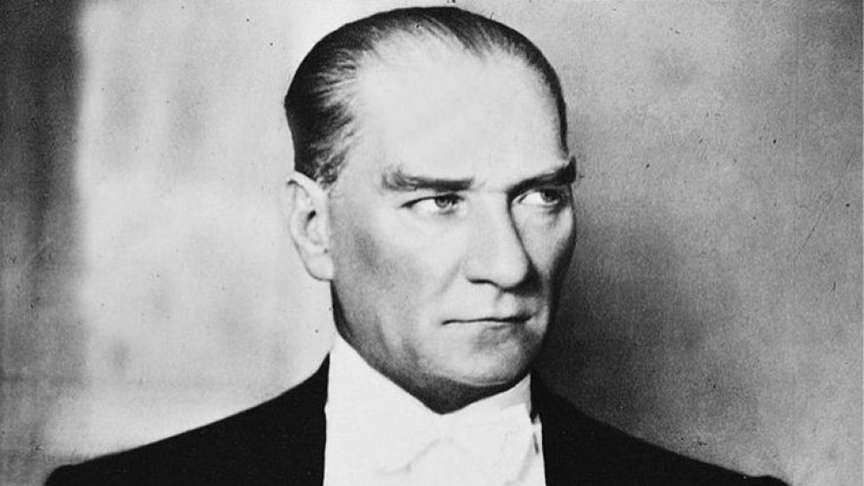 A fost lansată prima traducere în limba română a biografiei lui Mustafa Kemal Atatürk