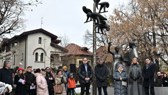 Grup statuar Lovinescu-Ierunca, inaugurat în București #CentenarulMonicaLovinescu