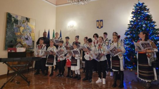 Campania "Şi am pornit la colindat", organizată de Radio România și Elena Postelnicu pentru românii din Italia