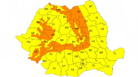 Avertizările meteo de vânt puternic și viscol la munte se extind în toată România