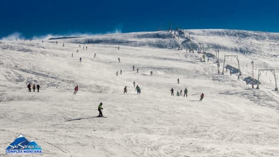 Vânt puternic și în stațiunile montane din Valea Jiului