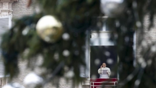 Papa Francisc a lansat un apel la pace în timpul slujbei de Crăciun la Bazilica Sfântul Petru de la Vatican