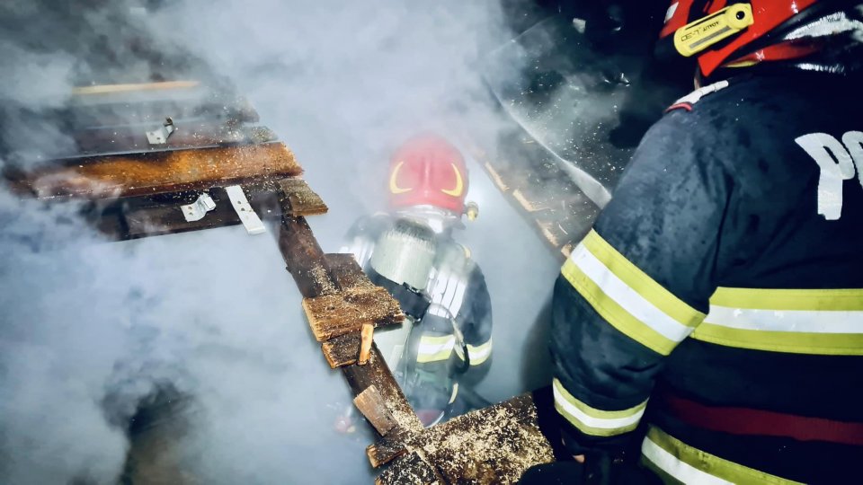 Şeful ISU Prahova a demisionat, în contextul incendiului de la Ferma Dacilor