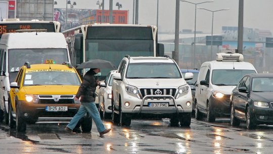 Mâine încetează valabilitatea poliţelor RCA emise de compania Euroins