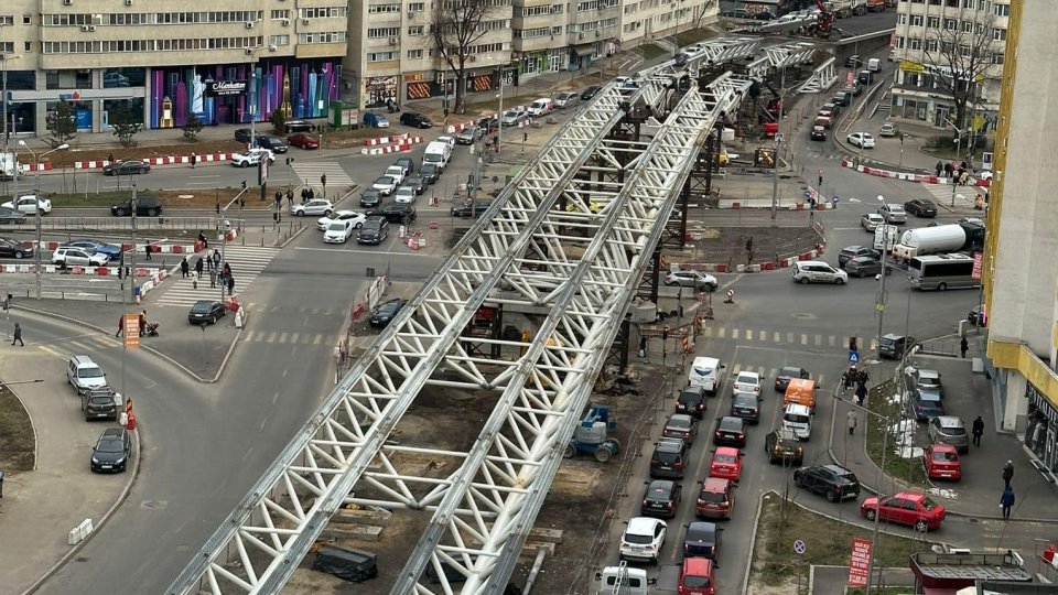 Trafic perturbat pe Şoseaua Colentina din Bucureşti. Circulație închisă pe un sens